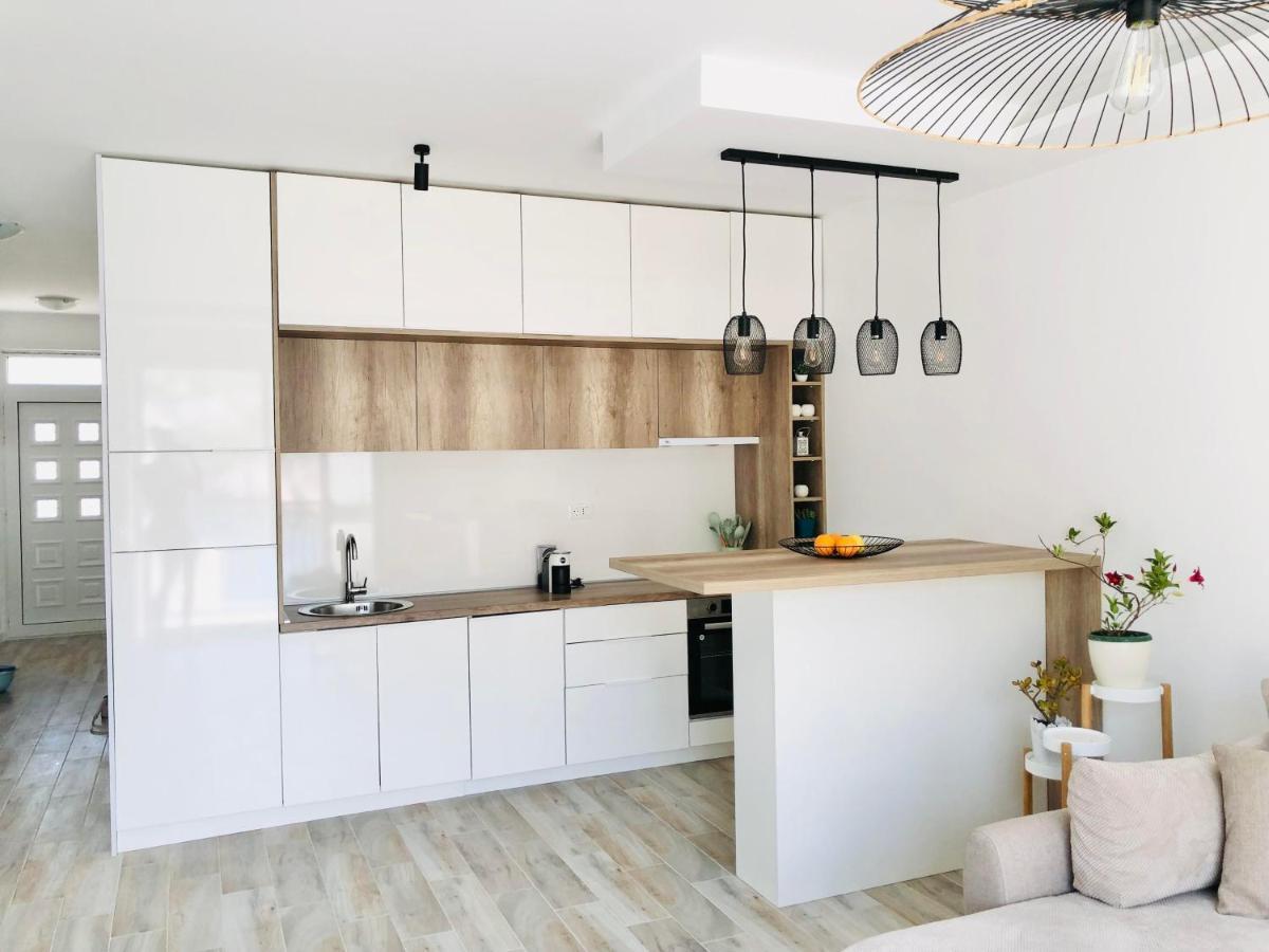 Apartment Seaside Pržno Екстериор снимка