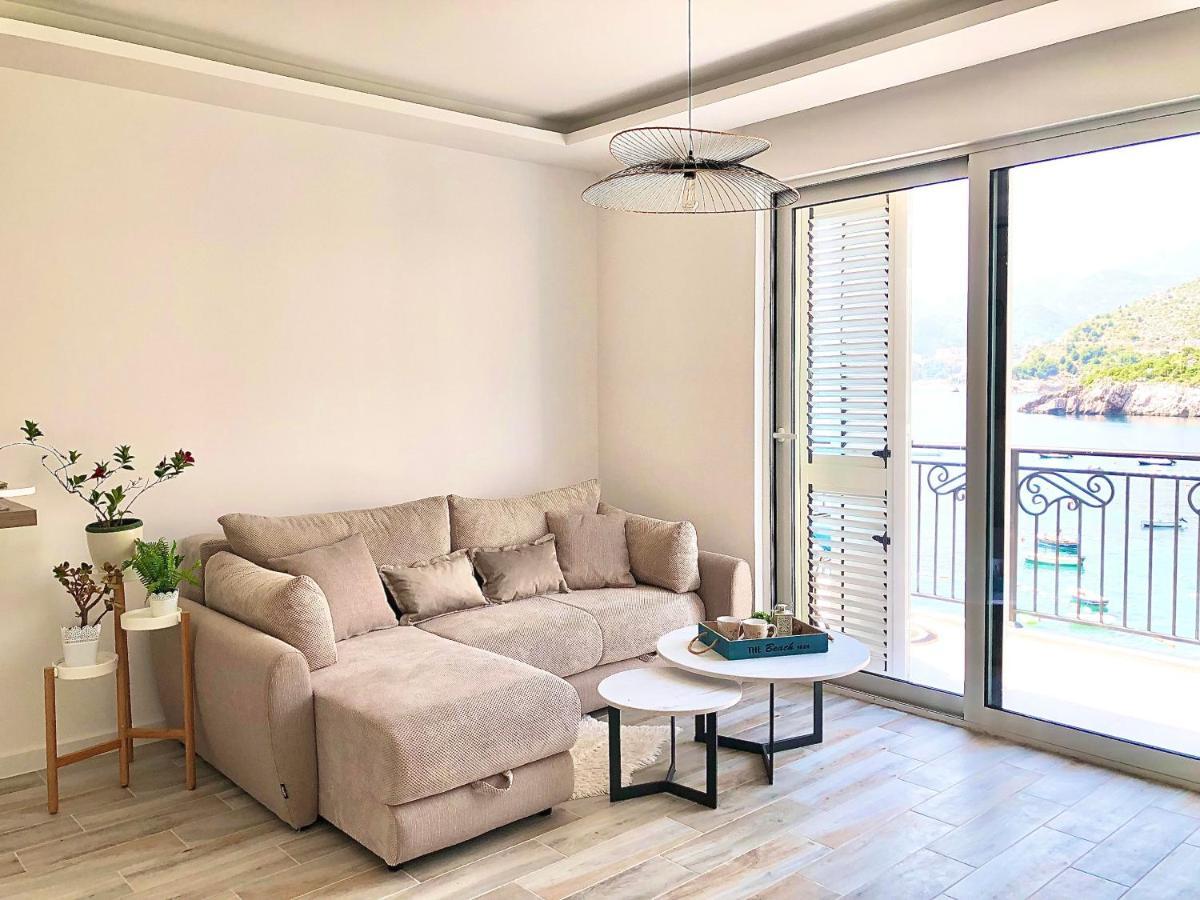 Apartment Seaside Pržno Екстериор снимка
